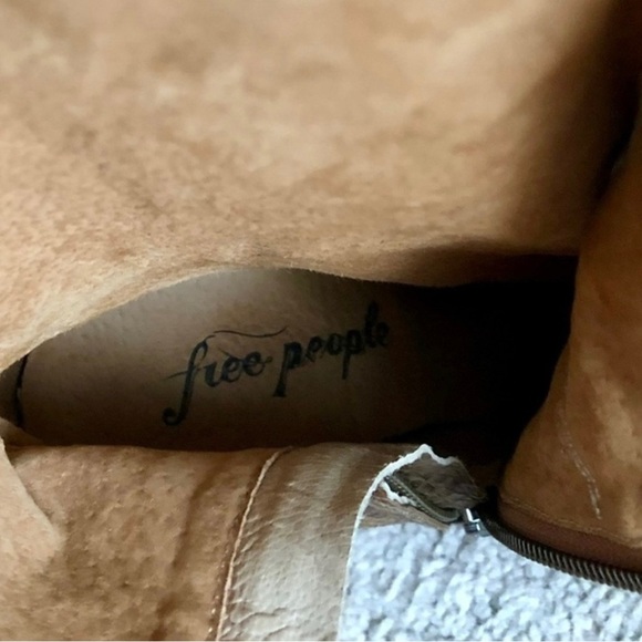 FREE PEOPLE Knee-High Boots | Snake Skin | Size: 7.5 - Picture 5 of 5